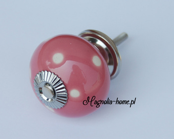 Różowa gałka w białe groszki. 62325